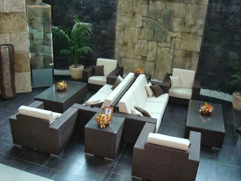 Exe Cunit Suites & Spa إسبانيا