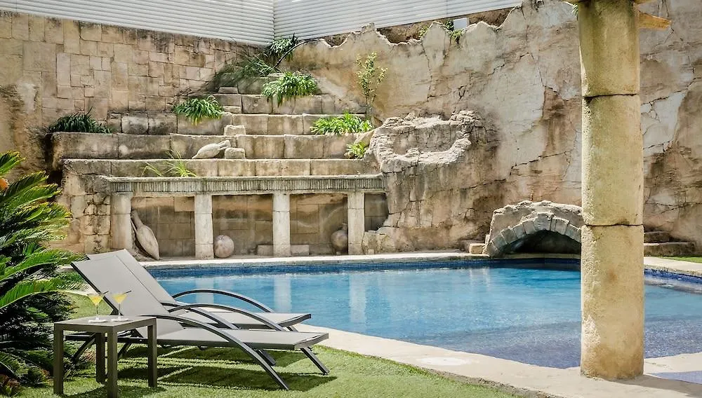 فندق Exe Cunit Suites & Spa