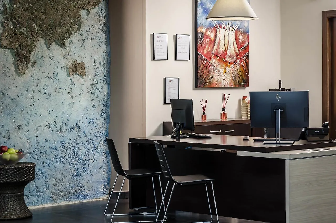فندق Exe Cunit Suites & Spa