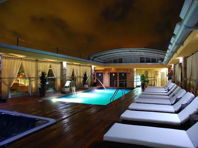 Exe Cunit Suites & Spa 4*,